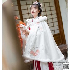 Women Oriental Adult Chinese Hanfu Plush Hooded Cloak Warm Cape Fall Winter