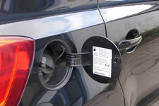 VW Polo 6R Tankdeckel Klappe Tankklappe Deckel Tank schwarz LC9X