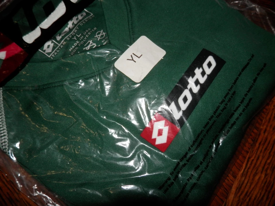 Lotto 足球 白色 意大利运动设计衬衫 尺寸 青少年 L — 第 2/3 张图片