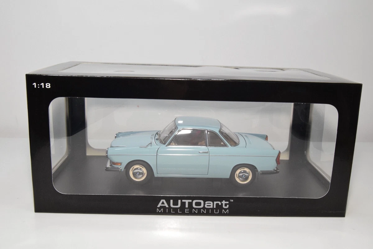 AUTOart BMW 1:18 Contemporary Manufacture Diecast Cars, Trucks