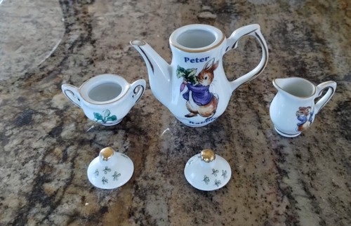 Peter Rabbit  7 Piece Miniature Tea Set Frederick Warne & Co. 2002 Tray is 8"x7" - Picture 9 of 9