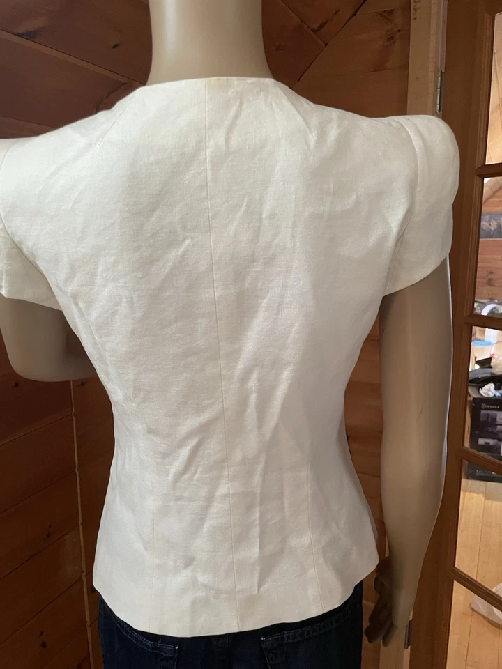 Emporio Armani Women’s White Linen Front Zipper Short Sleeves Blazer Size I38 - Image 4 of 4