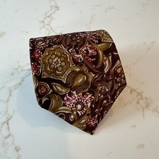 Vintage 1980s Burberrys London 100 Silk Hand Made In USA Floral Tie Designer