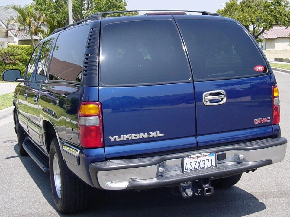 Cubierta de puerta trasera TFP 412 - Cromo - Compatible con Chevy/GMC Subur, Tahoe/Yukon, XL Foto 3 de 4