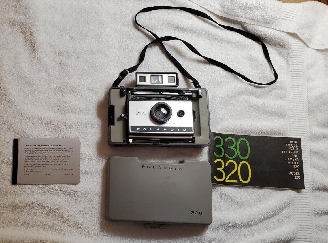 その他 POLAROID LAND CAMERA MODEL320 Vintage Polaroid Land Camera Model 320 w/Cold Clip