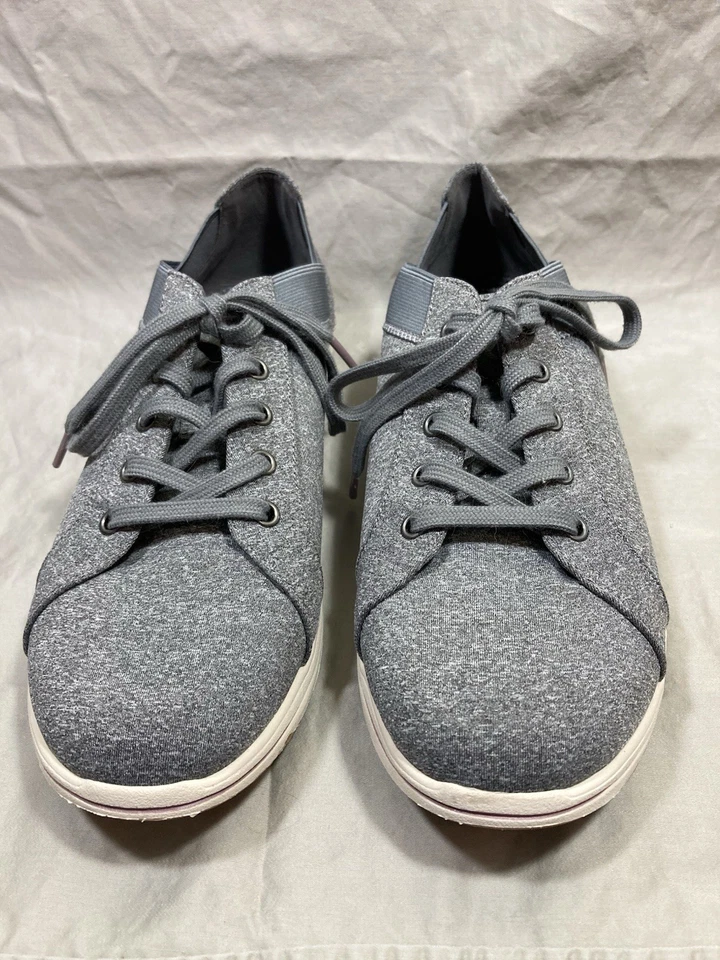 Clarks Cloudsteppers WOMENS SIZE 9 Gray Sneakers Shoes Breeze Ave - Image 2 of 4
