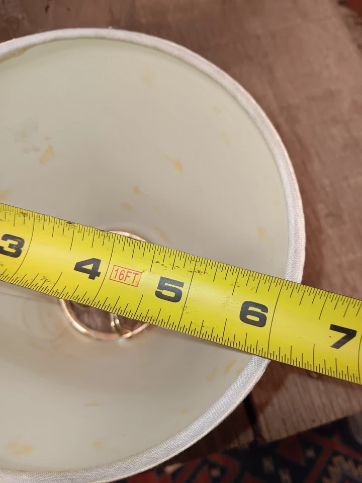 Embroidered Floral Clip-On Lampshade, Basket Motif, Waffle Weave - Image 3 of 4