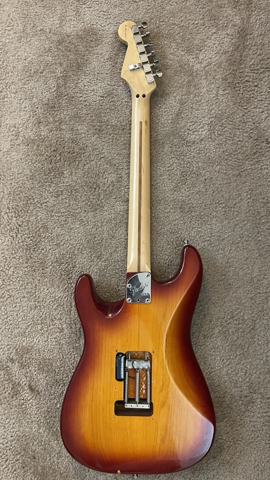 Fender Stratocaster Richie Sambora Signature - Image 4 of 4