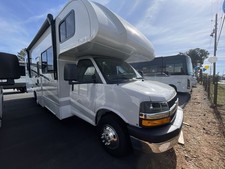 2026 Thor Motor Coach Geneva 28VZ Chevy