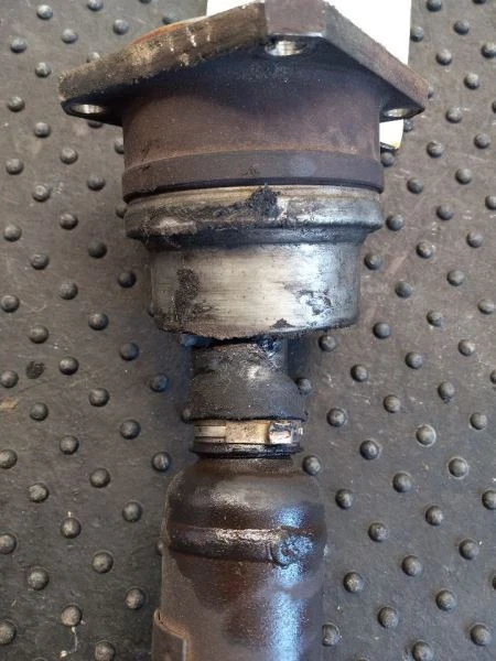 06 07 08 09 10 HUMMER H3 eje de transmisión delantero línea 4x4 automático 25859867 Foto 4 de 4