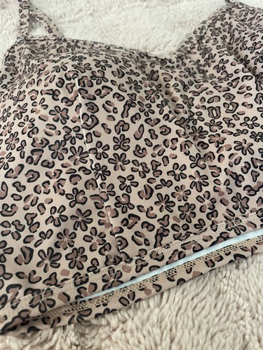 Kortni Jeane Swimsuit V’d Crop Top Jaguar Top Medium Tankini Q2 - Picture 4 of 5