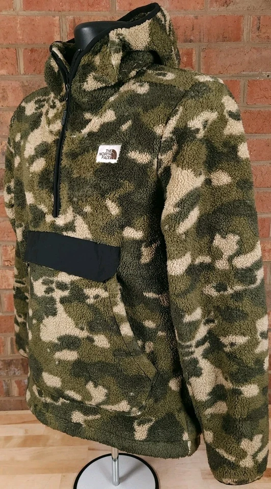 The North Face Camo Campshire Mens Small Hooded Jacket Green Sherpa - Image 2 of 4