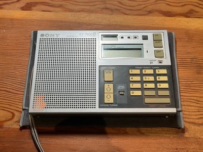 Parts/repair: Vintage Sony Portable World Radio Synthesized Receiver ICF-7600D