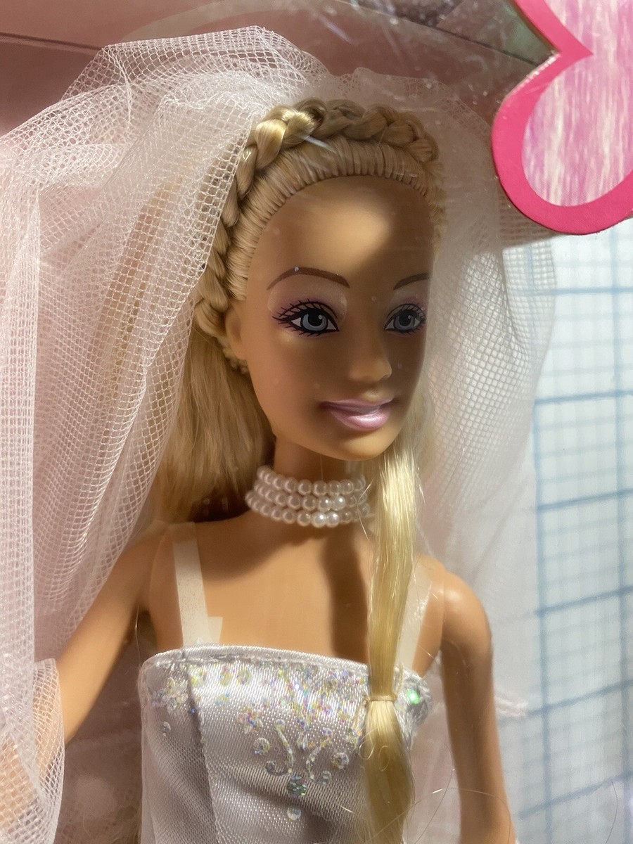 Mattel - Poupée Barbie Romantic Rose Bride 21977 - 1990-2000 - Malaisie