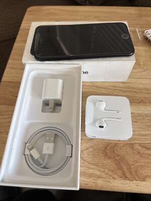 iPhoneSE 64GB 箱付き iPhone SE（第3世代） 【Bランク】iPhoneSE 第3世代 ホワイト 64GB 箱