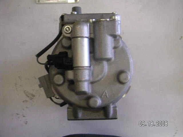Compressor CA fabricante de equipamento original Denso 10PA17VC compatível com Toyota Celica QR - Imagem 3 de 4