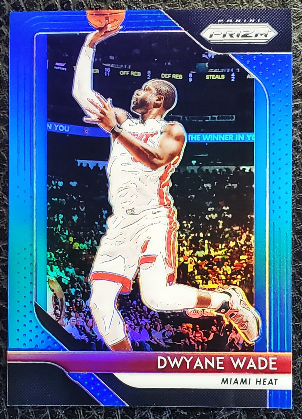 2018-19 PANINI PRIZM DWYANE WADE BLUE PRIZM #206 SP RARE /199 MIAMI HEAT HOF