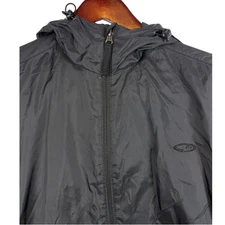 Champion Men's Black Windbreaker Jacket Lightweight Outdoor Activewear