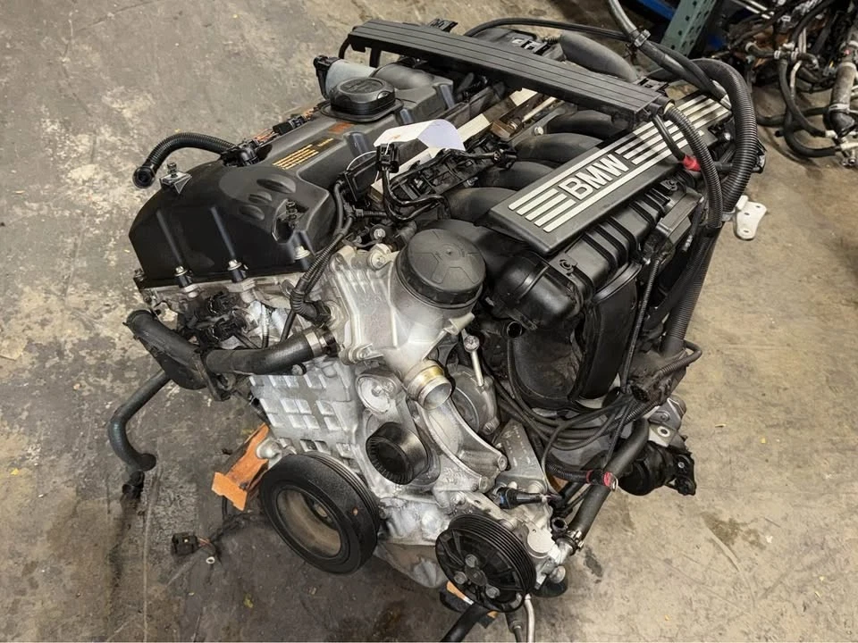 2008 2009 2010 2011 2012 2013 BMW 328i 128i 3.0L RWD N51 Engine Motor 85K Mile - Image 3 of 4