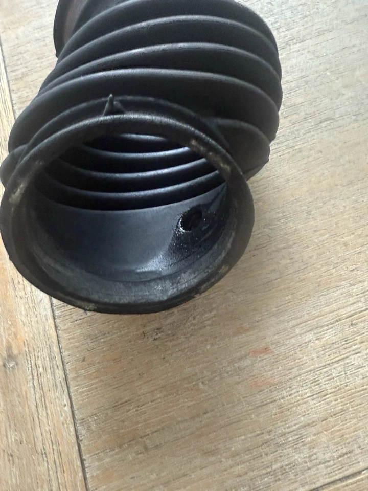 Pontiac Grand Prix 2005 3,8 L OEM filtro de aire filtro manguera de admisión 10342829 05 06 Foto 2 de 4