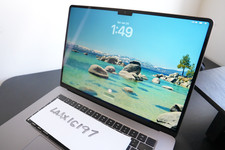 Apple - MacBook Air 15" Laptop - M2 chip - 16GB Memory - 1TB SSD - Silver