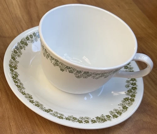 Vtg Corelle Green Crazy Daisy Spring Blossom Coffee/Tea Cup w/ Saucer