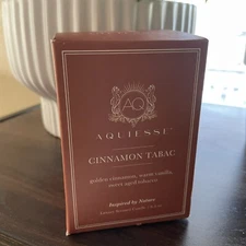 Aquiesse CINNAMON TABAC Luxury Scented Candle 6.5 oz   NEW IN BOX! 