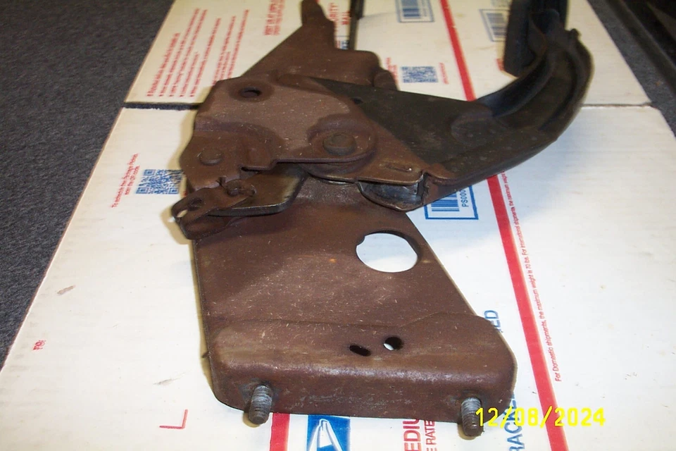 1963 64 CHEVROLET IMPALA EMERGENCY BRAKE PEDAL ASSM original GM biscayne  belair - Image 3 of 4