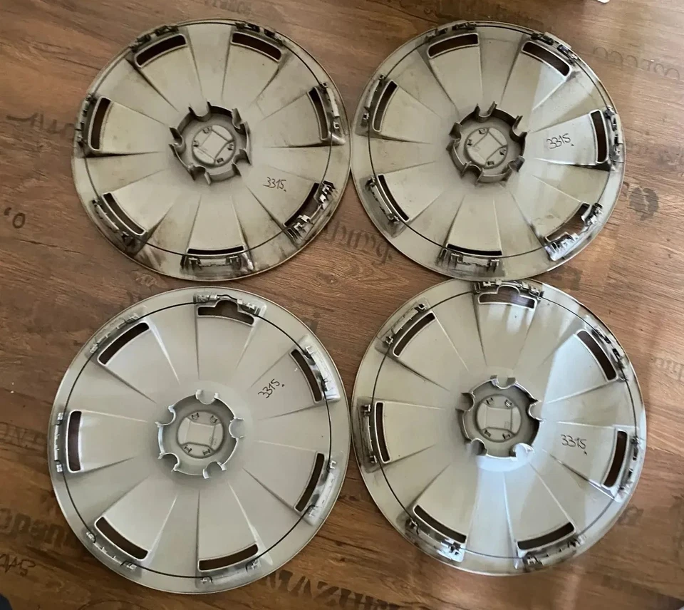 Original Audi 16 Zoll 4x RADKAPPEN AUDI A3 A4 Q2 8V0601147D RADBLENDEN - Bild 4 von 4