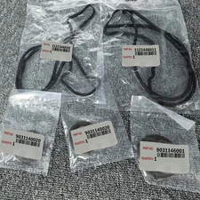 NEW Valve Cover Gaskets W/ Crank And Cam Oil Seals For Toyota Lexus GS300 IS300