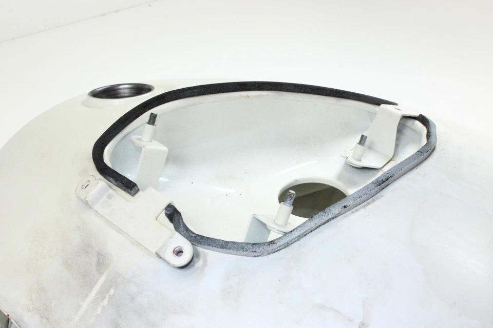 2002 00-03 Yamaha VSTAR 1100 XVS1100 Fuel Tank Gas Petrol Reservoir CLEAN K78 - Image 3 of 4