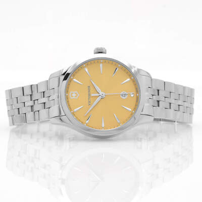 Victorinox Swiss Army Women's Watch Alliance SS Bracelet Champagne