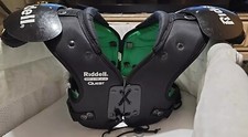 Riddell Quest Football Shoulder Pads Youth Large 100 13"-14", GOOD CONDITION