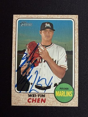 Wei-Yin Chen Signed 2017 Topps Heritage #272