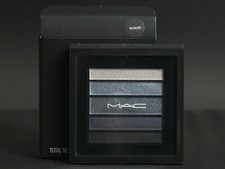 MAC VELUXE PEARLFUSION SHADOW - BLEULUXE (A53) - BNIB