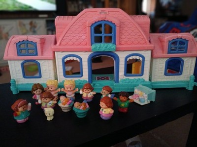 Fisher-Price Little People Sweet Sounds Home Pink Dollhouse