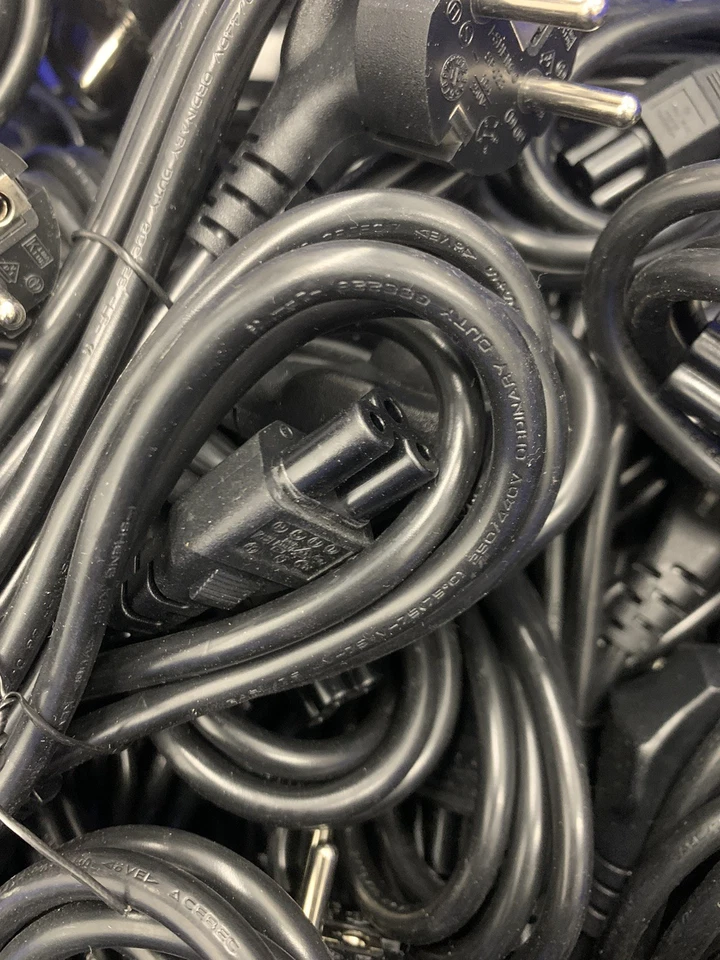 125 X C5 EU 3 PRONG CLOVER LAPTOP POWER LEAD CORD CABLE for Laptop Adapter 2 pin - Image 4 of 4