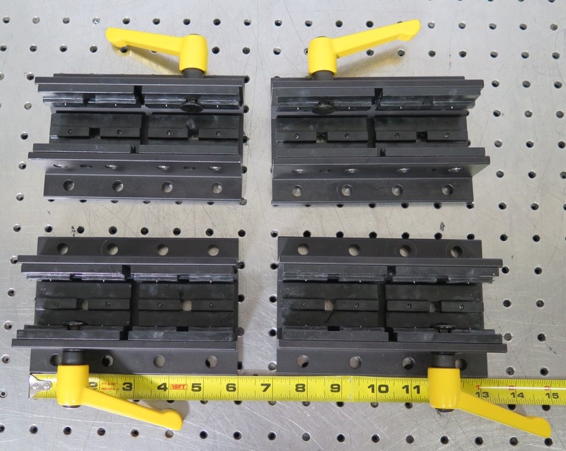 R202801 (4) Linear Bearing w/ Brake