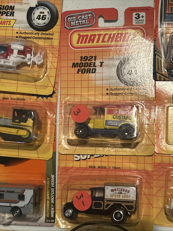 Lote de 11 coches Matchbox & Lledo Days Gone DieCast England en paquete Foto 3 de 4