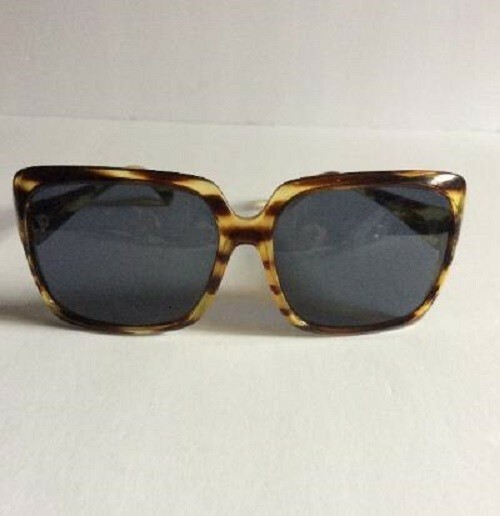 Vintage Renauld Oversized Sunglasses. VINTAGE RENAULD OVERSIZED FRAME BROWN LENS SUNGLASSES 1970 main image 4