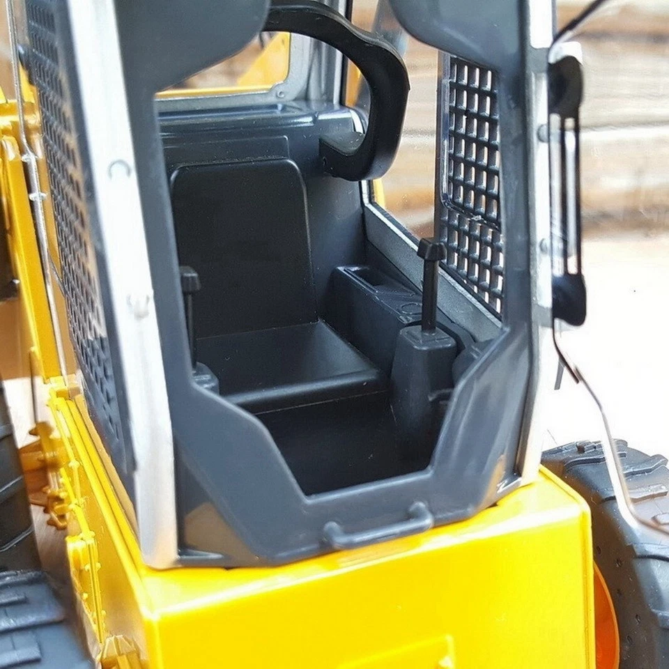 1/18 Scale LIUGONG 385C SKID STEER LOADER Yellow Diecast Model Gift NIB - Image 4 of 4