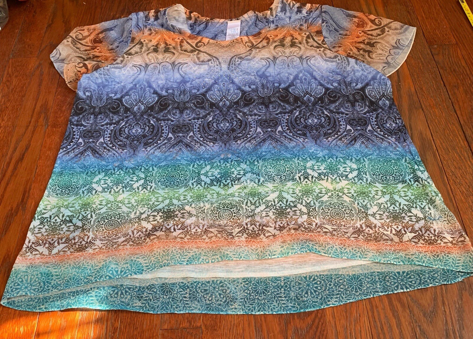 Time and Tru XXL Ombré Floral Embellished Casual Top Size 20
