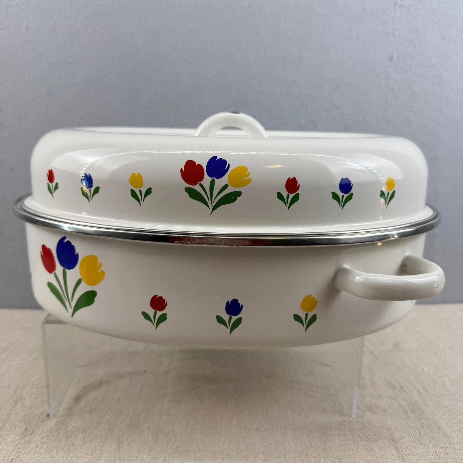 Vintage Floral Enamelware Roaster Pan Tulip Cottagecore Farmhouse White 11"
Opens in a new window or