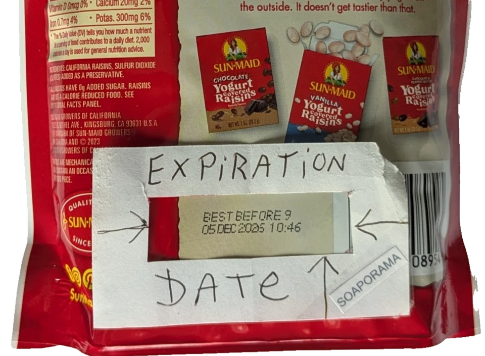 Sun Maid Raisin Medley 1 Lot 2-12 oz (340 g) NON GMO 0g Added Sugar Whole Fruit - Image 2 of 4