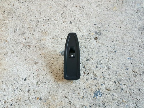 BMW 1er F20 LCI Schalter Fensterheber vorne rechts 7283835 9208107