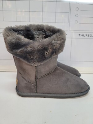 Apres by Lamo Microfiber Faux Fur Boots Size 11 US gray Color.  (SU)