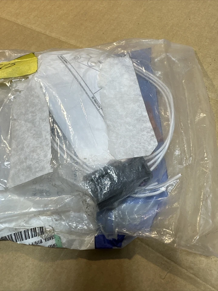 Multi-Purpose Pigtail Kit With Splices Chevrolet GMC Cadillac OEM 19299714 - Image 4 of 4