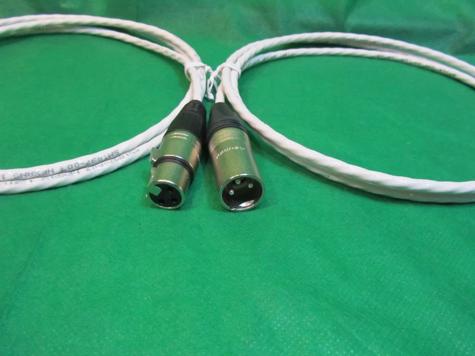 MICRÓFONO BALANCEADO XLR 4 FT PLATEADO MIL-SPEC INTERCONEXIÓN PARA AMPLIFICADORES KRELL. Foto 3 de 4