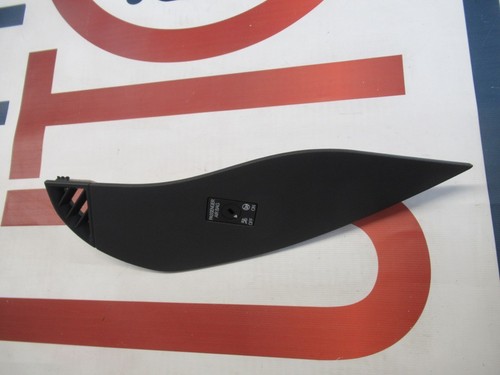 VW Touran 5T Verkleidung Abdeckung Mittekonsole Rechts 5TB858248