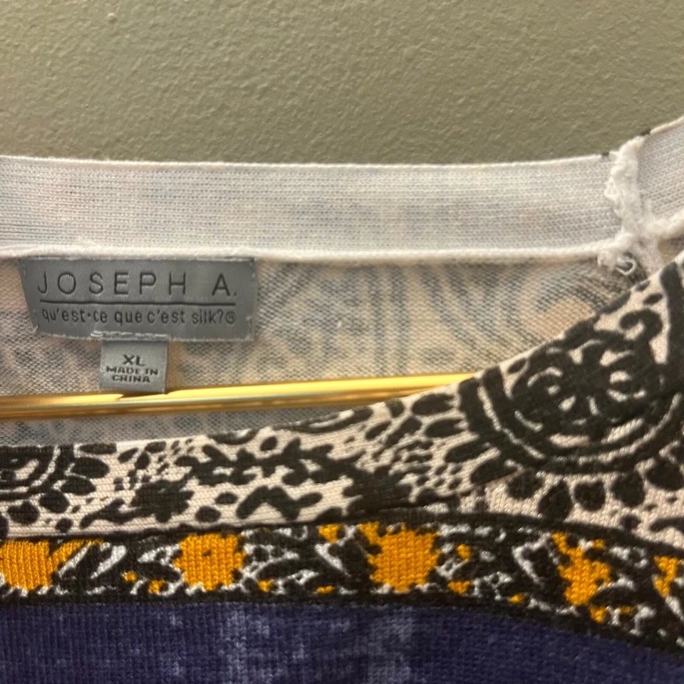 Joseph A. Short Sleeve Sweater Knit Top Paisley Orange Sz XL Qu'est-ce Que C'est - Image 4 of 4